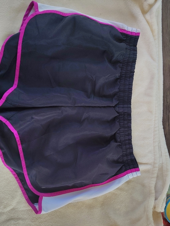 Danskin Pants - Danskin Black Athletic Shorts with Pink Trim 1240